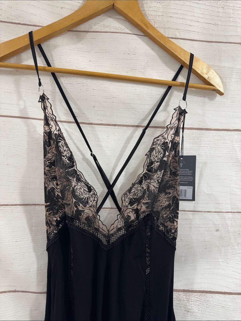 NEW Thistle and Spire Black Briar Slip Dress with Lace Bodice Medium - Picture 2 of 8